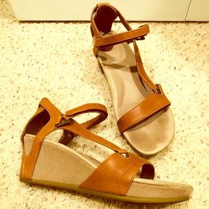Hardly worn Teva wedges